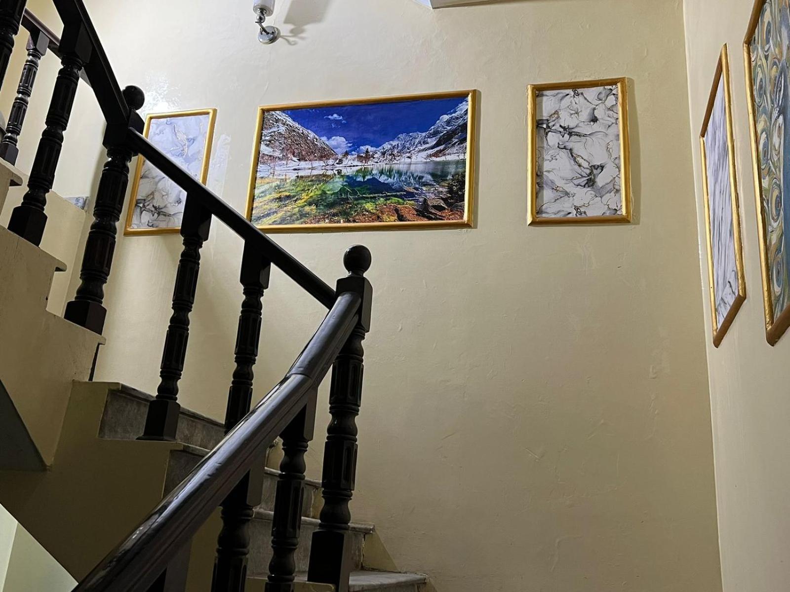 Hotel Tourist Inn Lahore Buitenkant foto