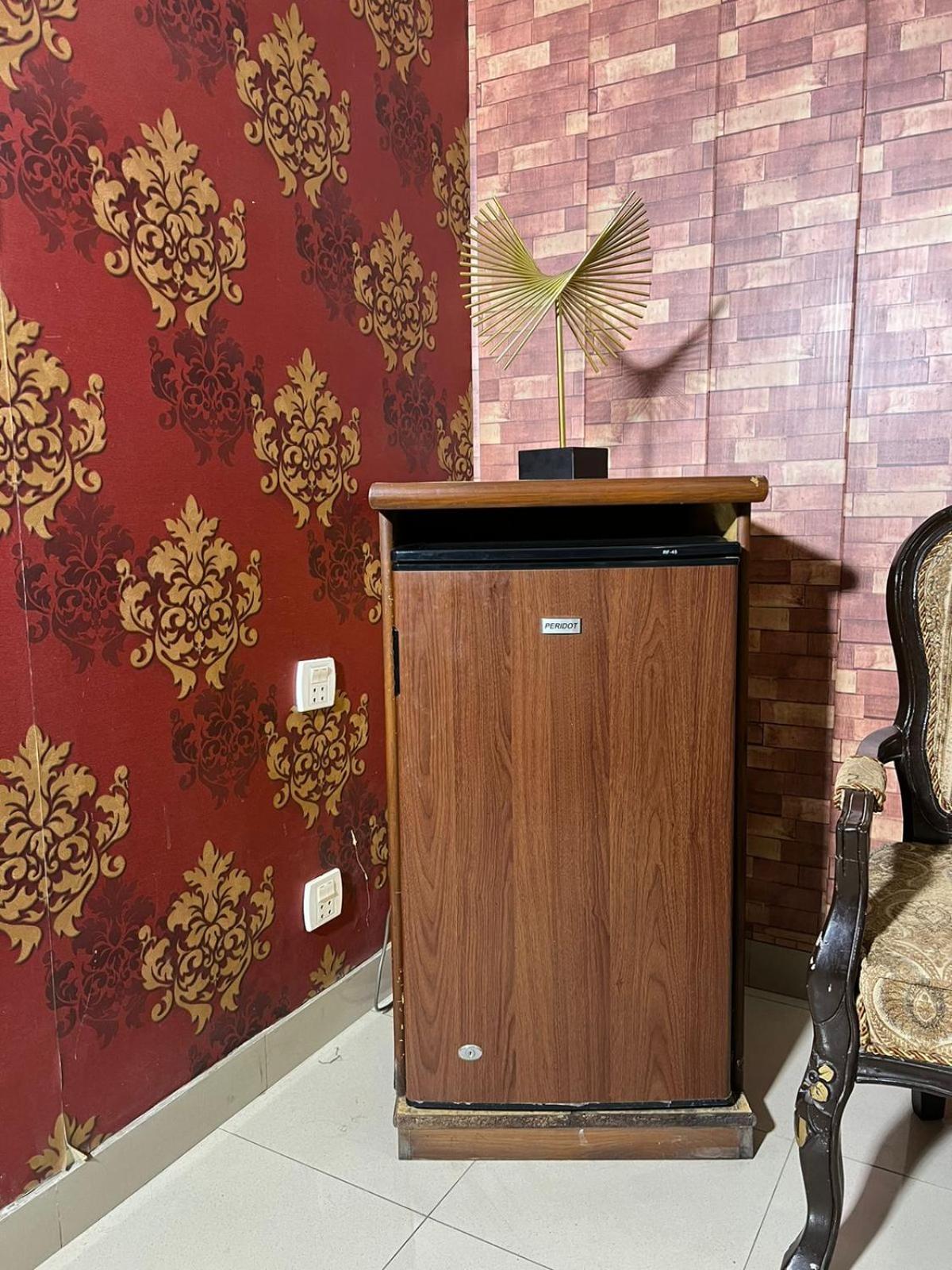 Hotel Tourist Inn Lahore Buitenkant foto
